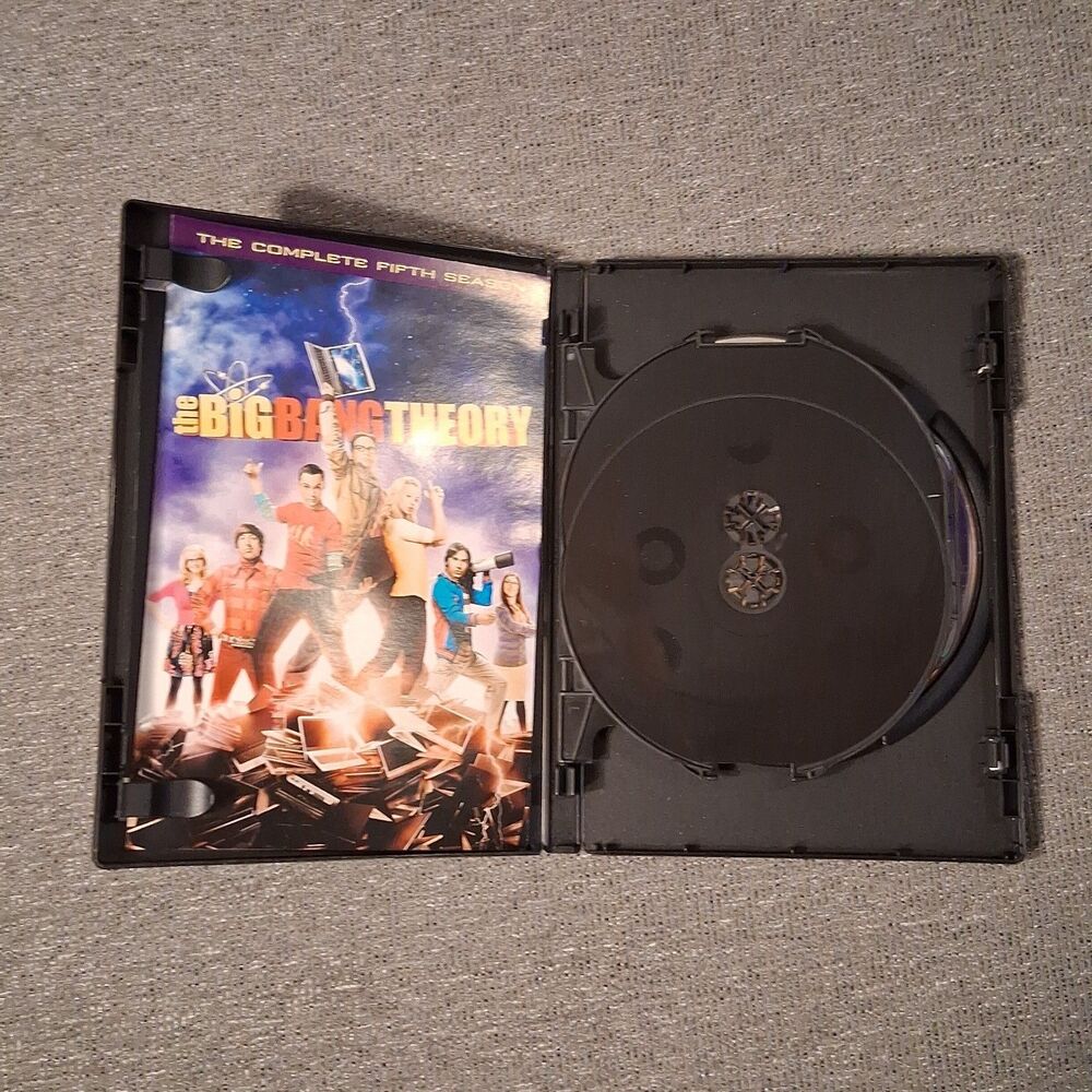 The Big Bang Theory Seasons 3 4 5 DVD Set Lot Incomplete Season 5 Missing 1 DVD - Picture 6 of 6